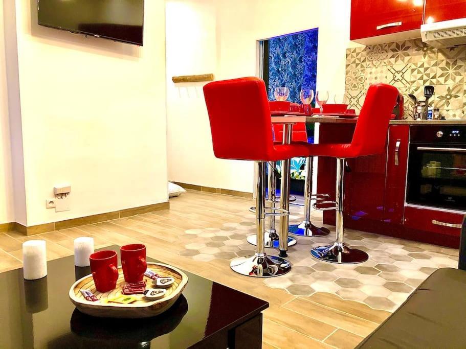 Le Led Room,Centre Ville Place De Parking Gratuite 상스 외부 사진