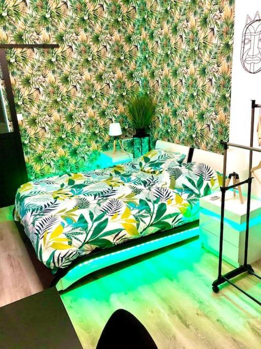 Le Led Room,Centre Ville Place De Parking Gratuite 상스 외부 사진