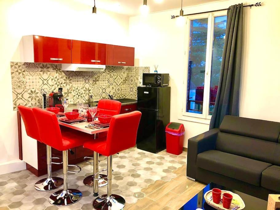 Le Led Room,Centre Ville Place De Parking Gratuite 상스 외부 사진